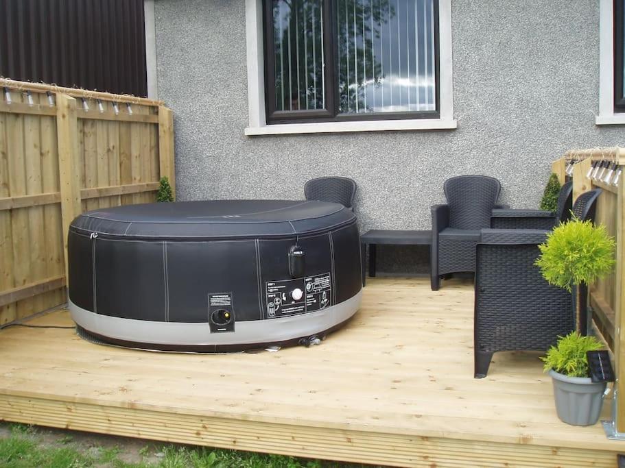 'Little Acre' Perfect For Business Or Pleasure Appartement Portadown Buitenkant foto